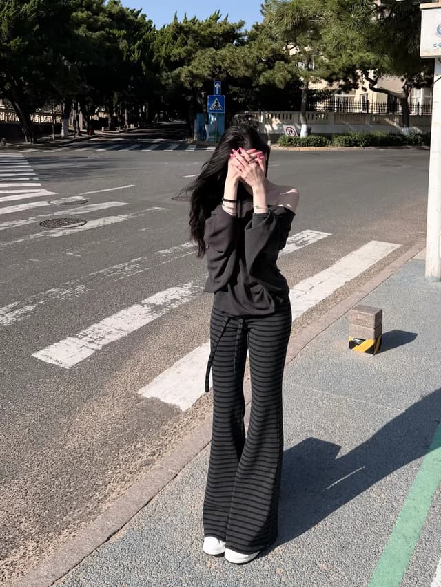 fart shop 일본식 느슨함 블랙 회색 스트라이프 얇은 플러시 플레어 바지 가을 펌프 로프 레이스업 바닥 청소 긴 바지